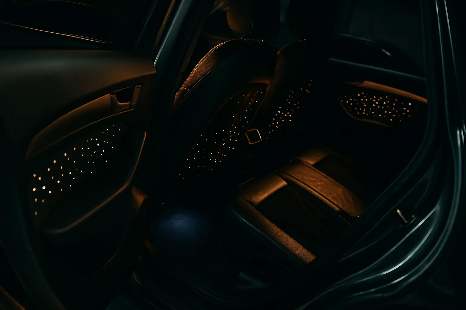 Optická vlákna v interiéru automobilu